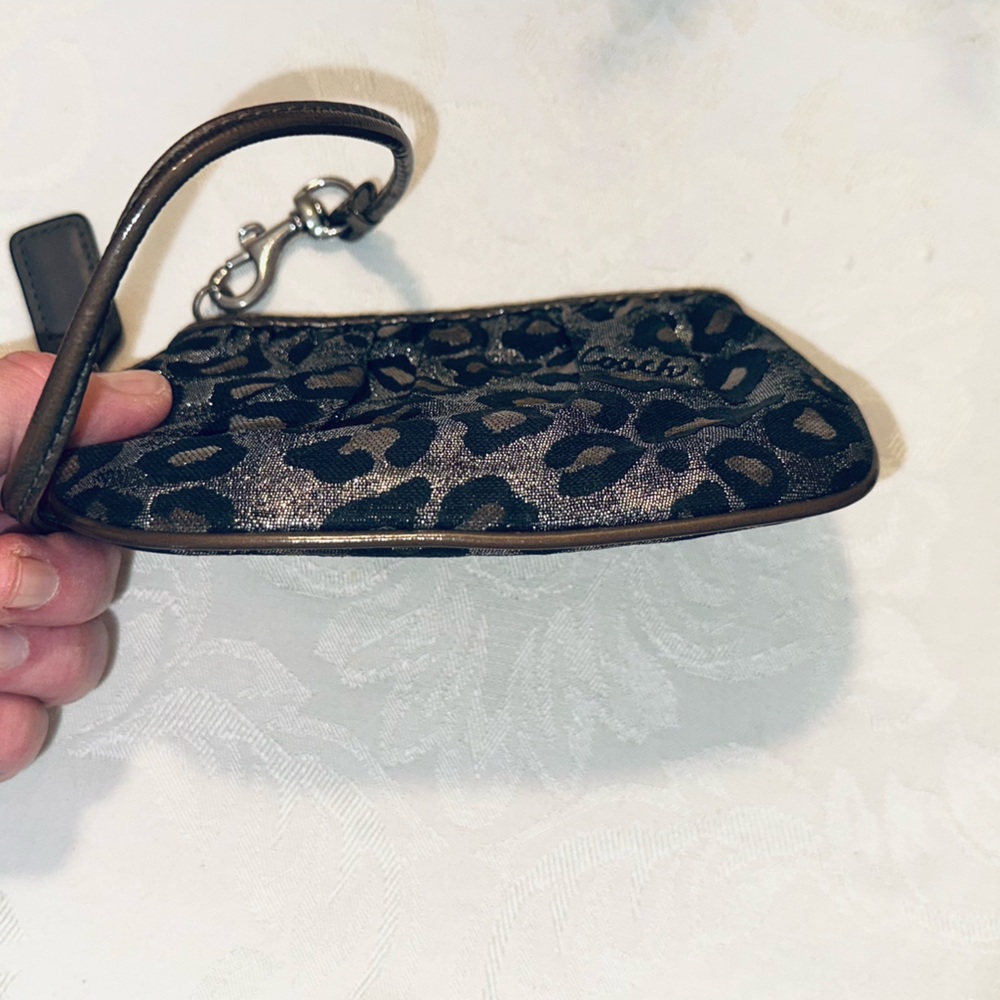 Coach Signature Ocelot Print Lurex Wristlet – Black & Grey (EUC) - Picture 3 of 7
